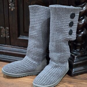 Ugg Gray Boots-Up Size 8